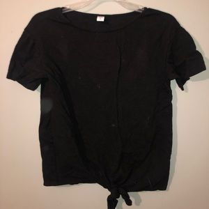old navy black tied t-shirt